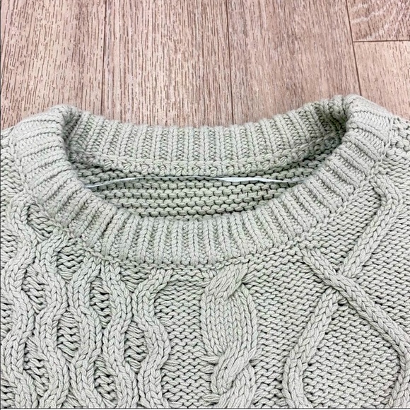 Sale 🎈NWT Free People Oversized Cable Knit Sweater size S - Picture 3 of 6